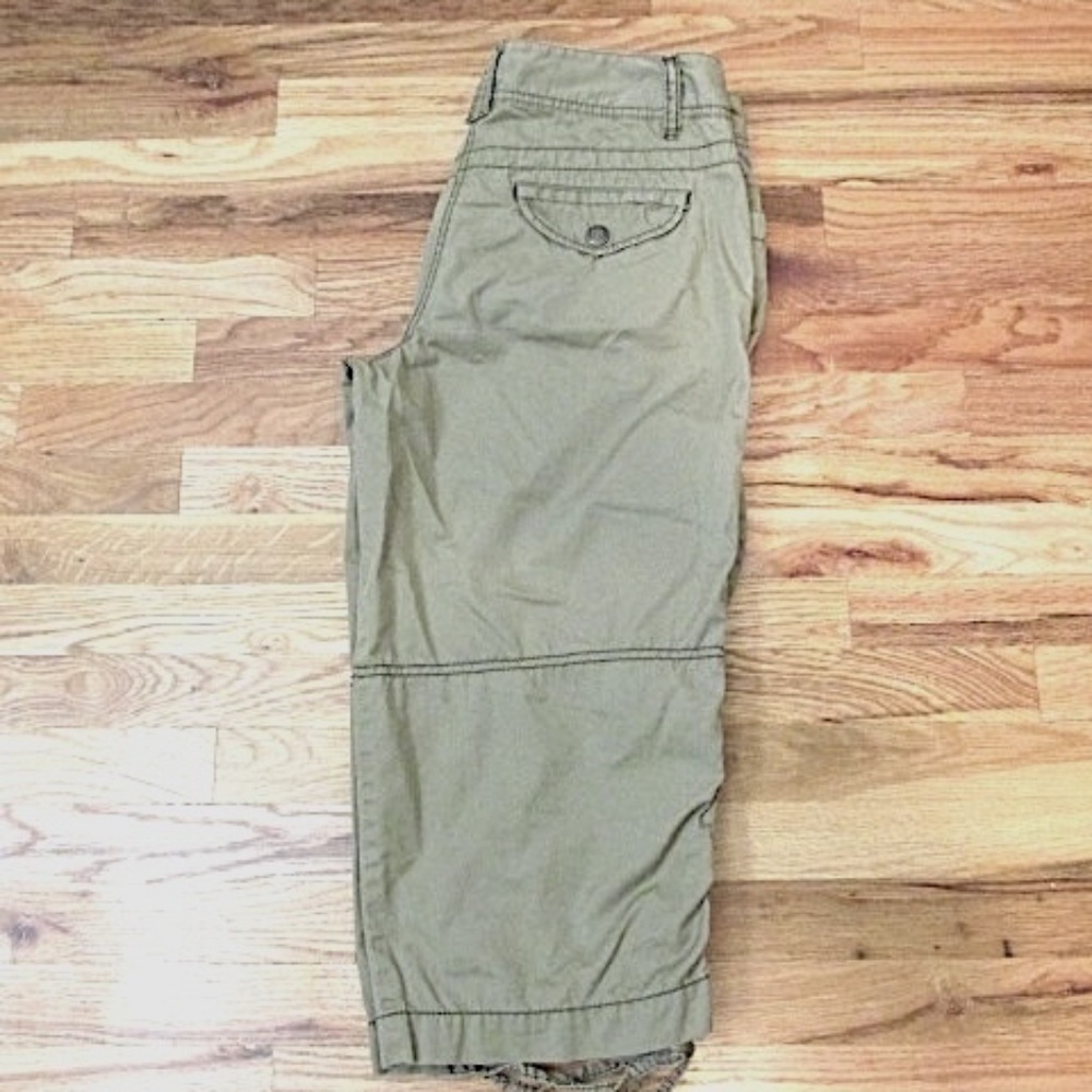 LOFT Khaki "Marisa" Cargo Pants, Size 6